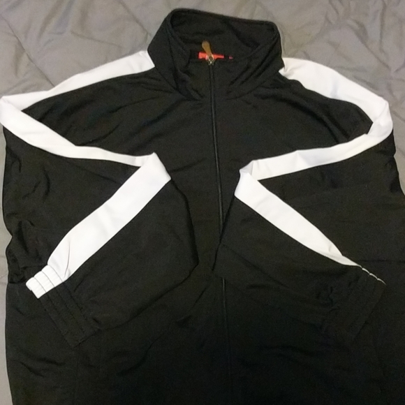 Puma Track Jacket - Picture 2 of 4